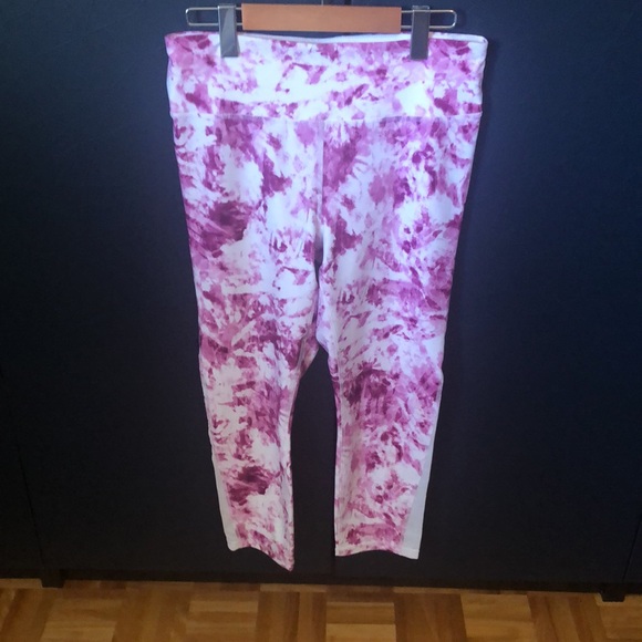 JUICY COUTURE cropped leggings size large - Picture 3 of 10